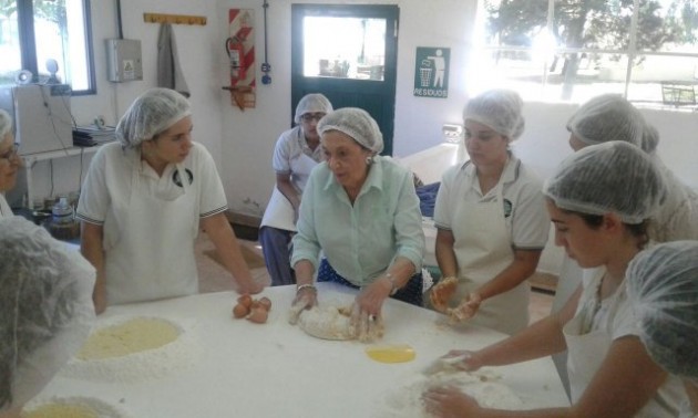 Elaboración de pan dulce con Olga Noblía