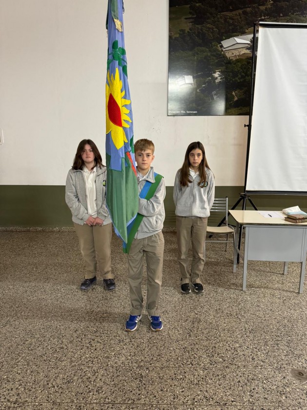 Acto por el Día de la bandera