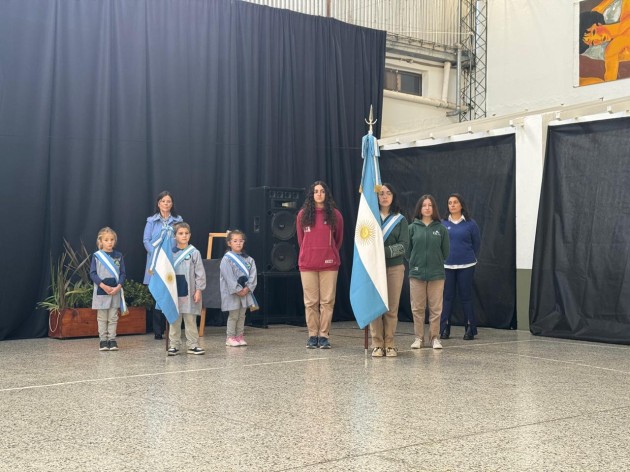 Acto por el Día de la Bandera Acto por el Día de la Bandera