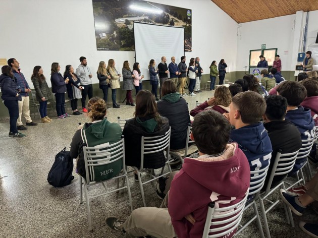 Acto por el Día del Maestro en nivel secundario