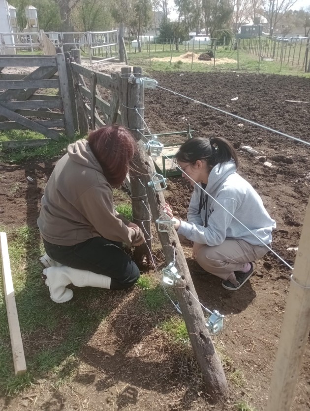 Curso de alambrador en la EATA abierto a la comunidad