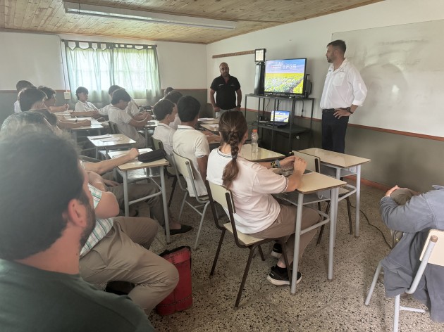 Curso de piloto automático para maquinarias agrícolas