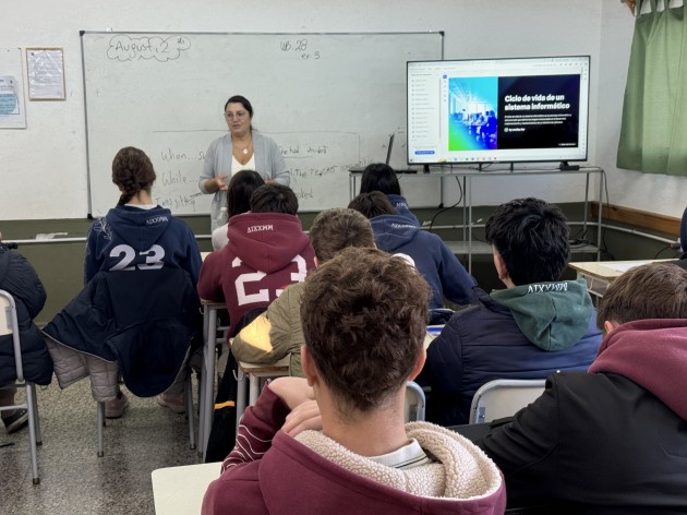 Curso de programación para alumnos de nivel secundario