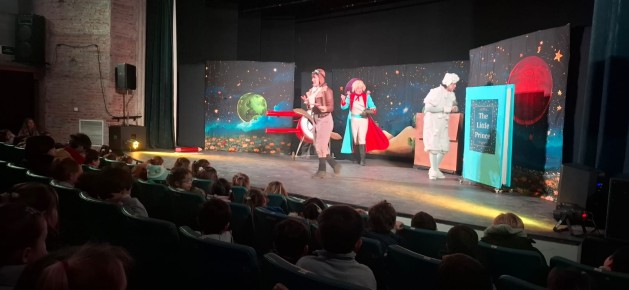Del aula al teatro: una experiencia para aprender Inglés de otra manera