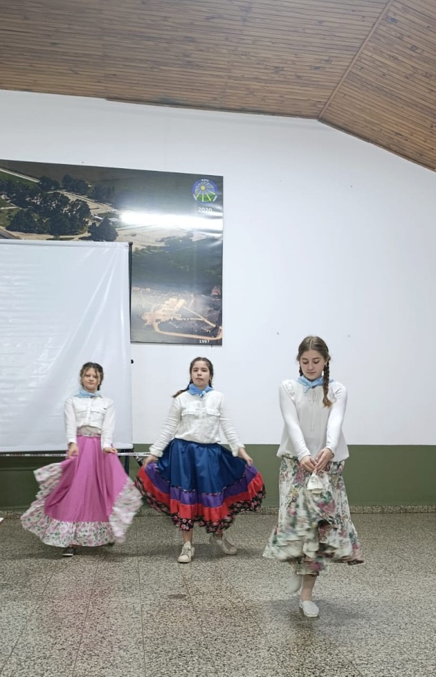 El Nivel Secundario homenajeó al General San Martín El Nivel Secundario homenajeó al General San Martín