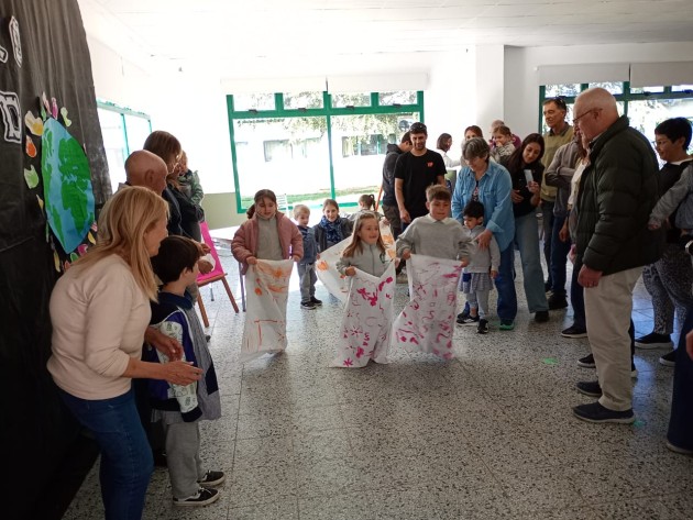 Nivel Inicial 12 de octubre: Jugar en las diferentes culturas