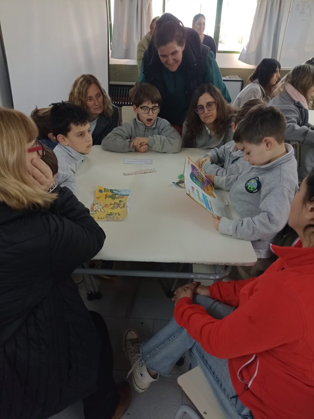 Segundo Encuentro de Bibliotecas Abiertas - Leer en Comunidad Segundo Encuentro de Bibliotecas Abiertas - Leer en Comunidad