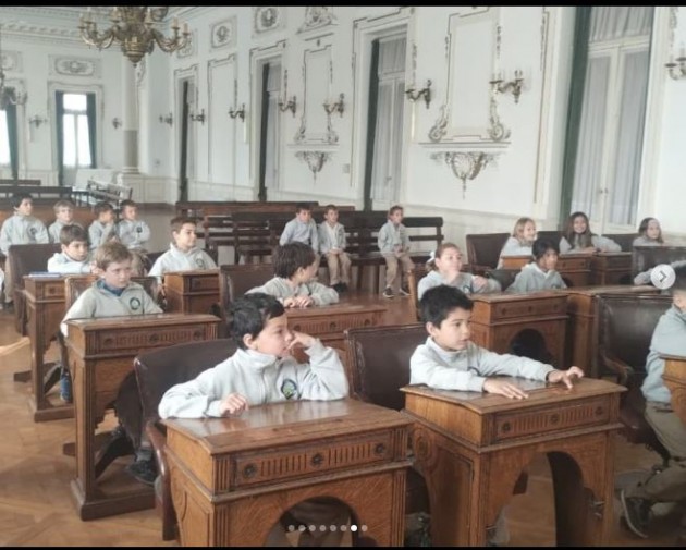 Visita a la Municipalidad con alumnos de tercer año 